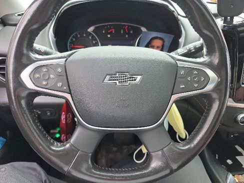 Used 2020 Chevrolet Traverse RS AWD/4WD image 19