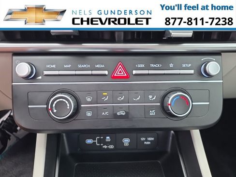 Used 2025 Hyundai Tucson SE image 21