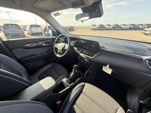New 2026 Chevrolet TrailBlazer LT w/ Driver Confidence Package image 28