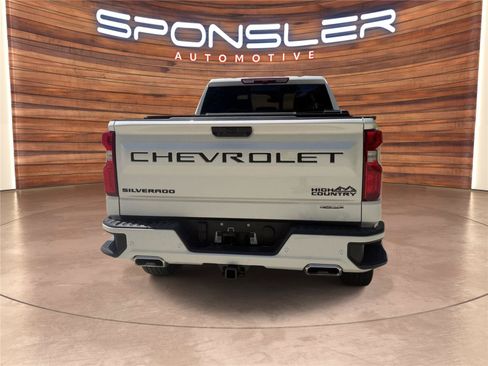 Used 2025 Chevrolet Silverado 1500 High Country w/ High Country Premium Package AWD/4WD image 6