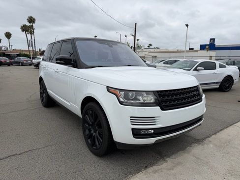 Used 2017 Land Rover Range Rover Supercharged AWD/4WD image 3