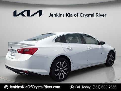 Used 2024 Chevrolet Malibu RS FWD image 5