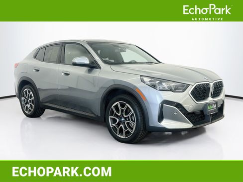Used 2026 BMW X2 xDrive28i AWD/4WD image 1