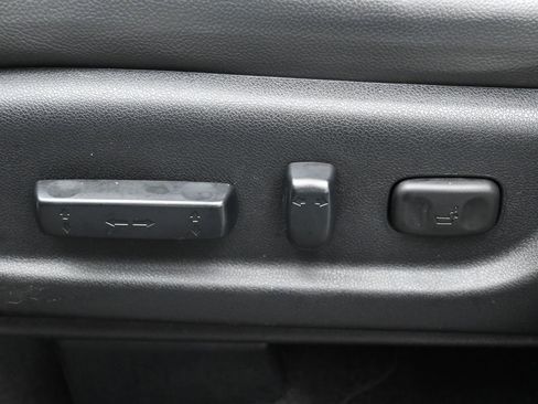 Used 2016 Honda CR-V EX image 10