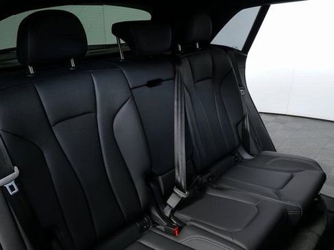 New 2026 Audi Q8 Premium Plus image 21
