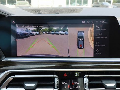 Used 2020 BMW X7 xDrive40i w/ Premium Package image 9