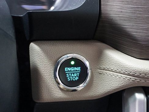 Used 2024 Ford Expedition Limited image 30