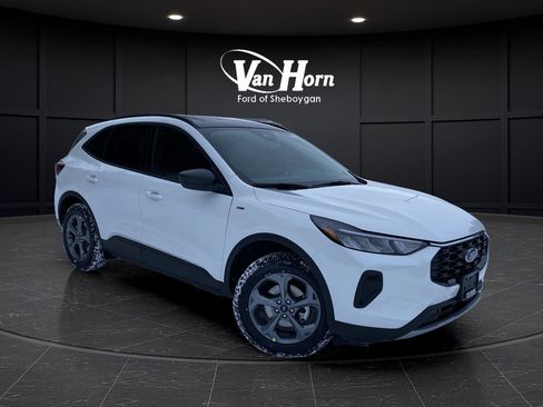 New 2026 Ford Escape ST-Line w/ Cold Weather Package AWD/4WD image 1
