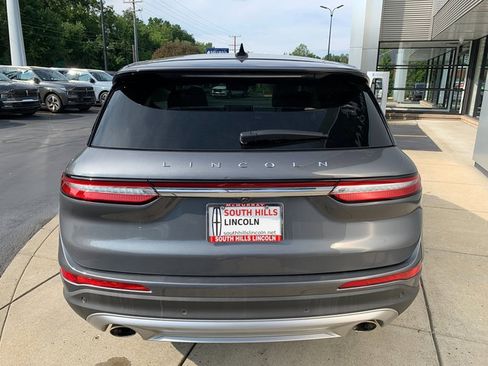 Used 2023 Lincoln Corsair AWD w/ Equipment Group 101A image 4