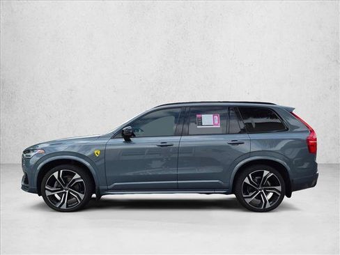 Used 2020 Volvo XC90 T6 R-Design w/ Protection Package Premier AWD/4WD image 9