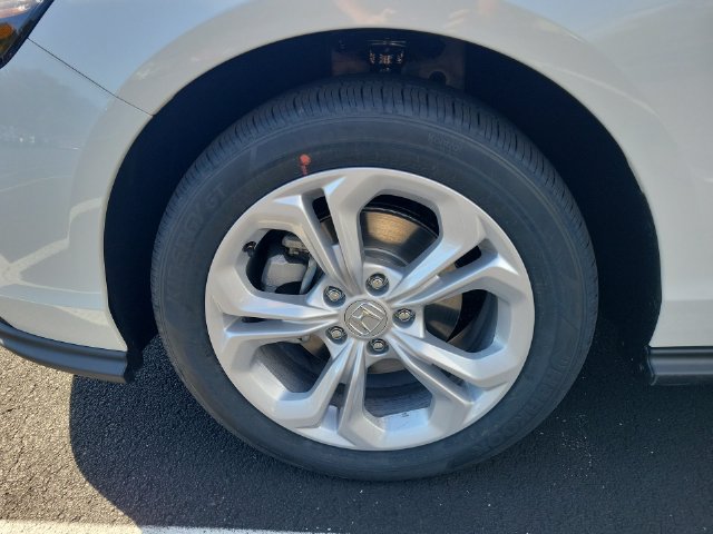 New 2026 Honda Accord LX image 17