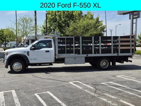 Used 2020 Ford F550 2WD Regular Cab Super Duty image 2