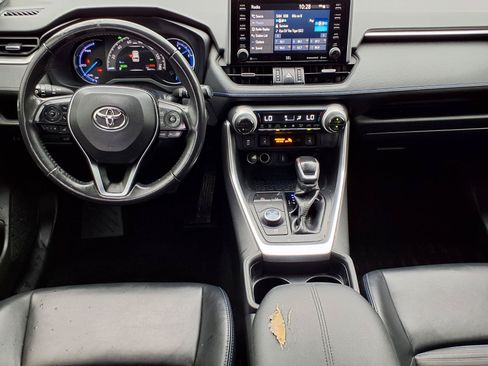 Used 2020 Toyota RAV4 XSE AWD/4WD image 4