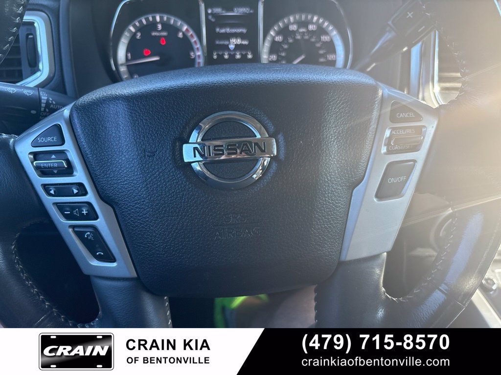 Used 2017 Nissan Titan PRO-4X w/ Pro-4x Convenience Package AWD/4WD image 22