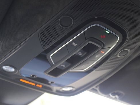 Used 2021 Audi Q7 2.0T Premium Plus image 30