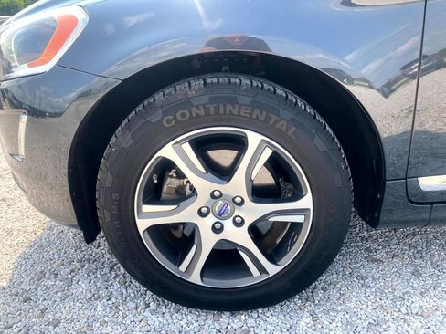 Used 2015 Volvo XC60 T6 Platinum w/ Inscription Package AWD/4WD image 25