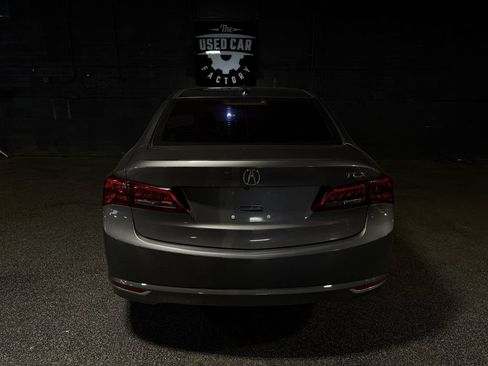 Used 2017 Acura TLX w/ Technology Package FWD image 4