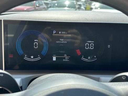 New 2026 Hyundai Tucson SEL image 16