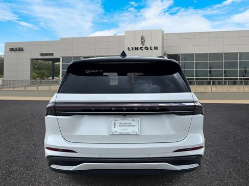 New 2026 Lincoln Nautilus Reserve w/ Jet Appearance Package AWD/4WD image 4