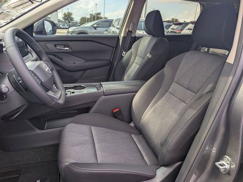 New 2026 Nissan Rogue SV FWD image 20
