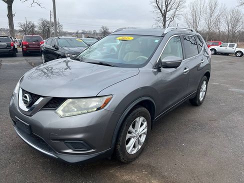 Used 2015 Nissan Rogue SV w/ SV Premium Package AWD/4WD image 1