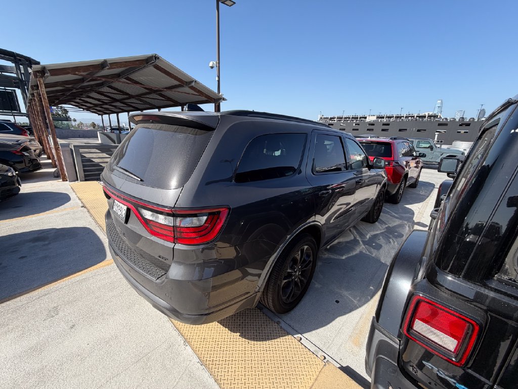 Used 2026 Dodge Durango GT w/ Blacktop Package RWD image 2
