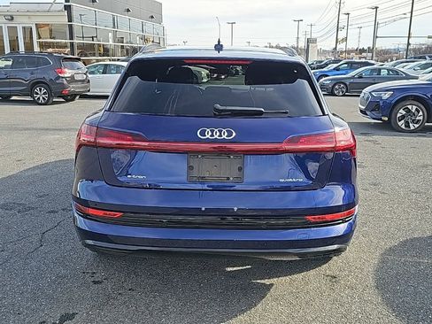 Used 2022 Audi e-tron Premium w/ Convenience Plus Package image 13