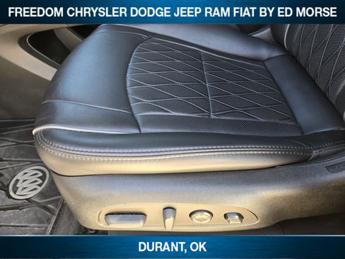 Used 2022 Buick Enclave Avenir w/ Avenir Technology Package AWD/4WD image 18