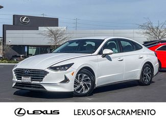 Used 2023 Hyundai Sonata Blue video 1