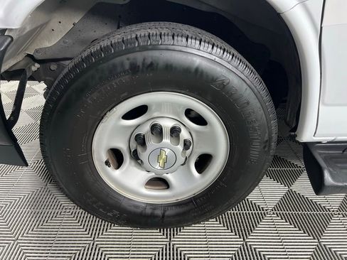 Used 2023 Chevrolet Express 3500 LS image 12