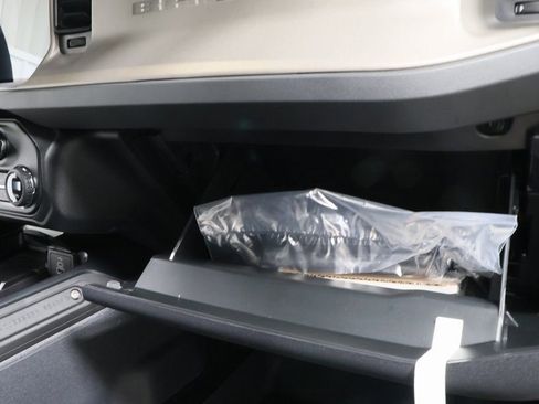 New 2026 Ford Bronco Outer Banks image 35