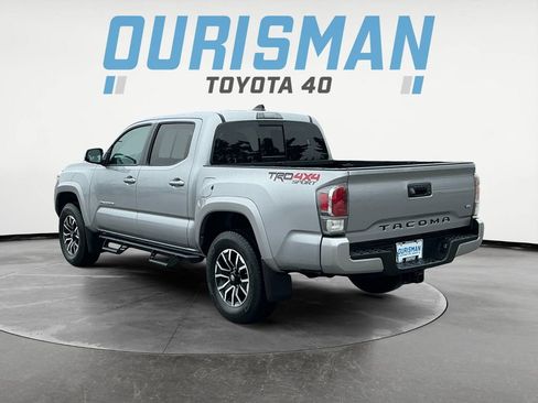 Used 2020 Toyota Tacoma TRD Sport image 5