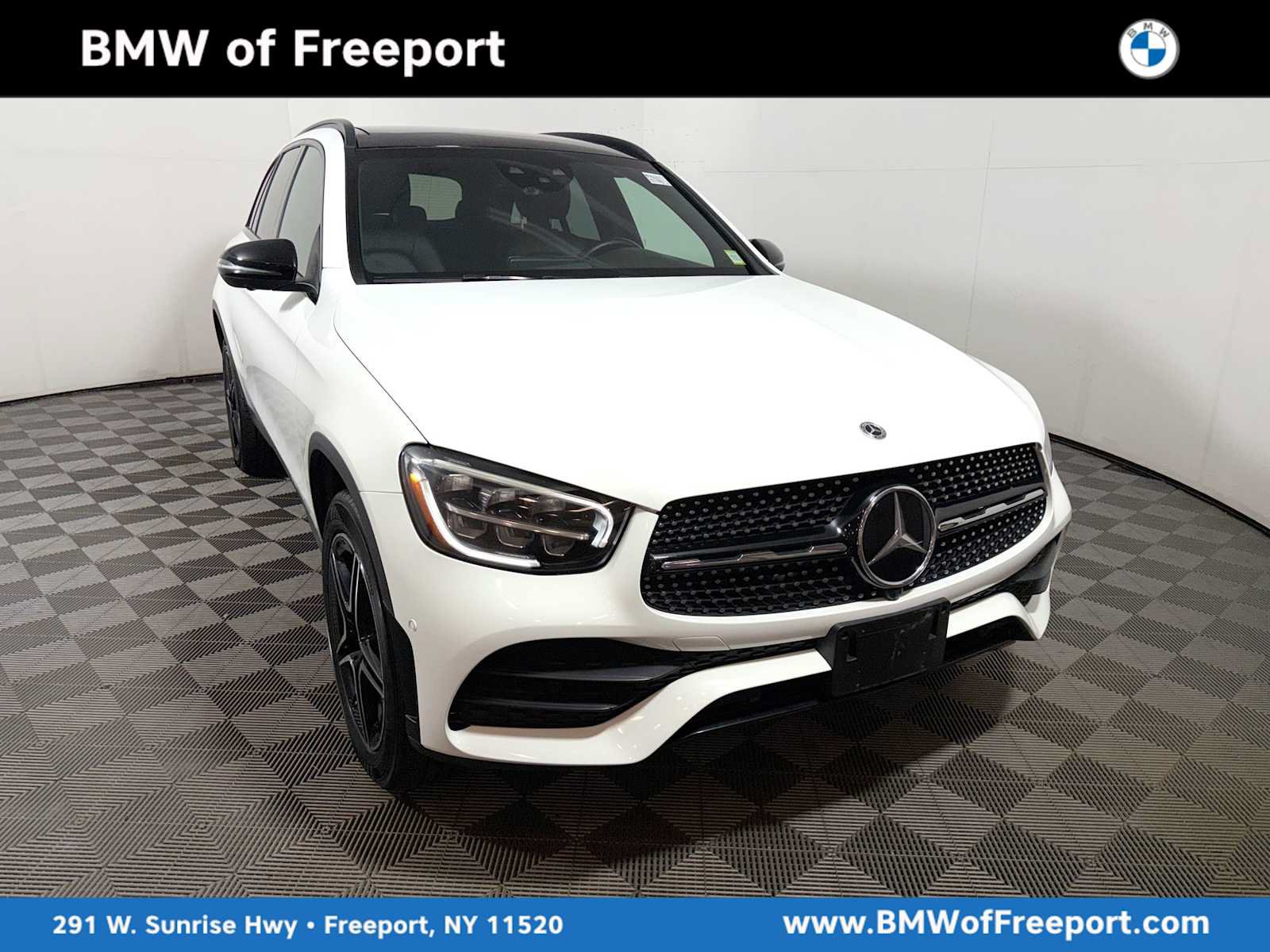 Used 2021 Mercedes-Benz GLC 300 4MATIC image 1