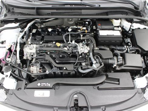 Used 2026 Toyota Corolla LE FWD image 34