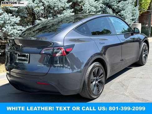 Used 2024 Tesla Model Y Long Range AWD/4WD image 9