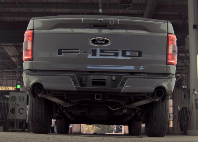 Used 2023 Ford F150 XLT w/ Equipment Group 302A High AWD/4WD image 8