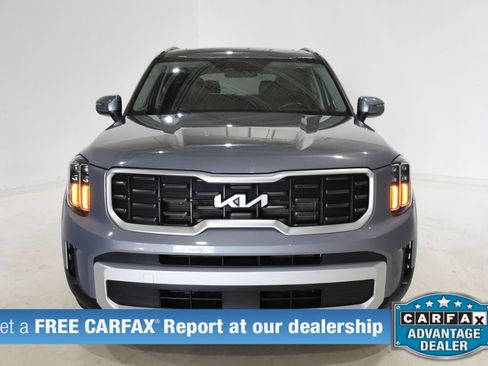 Used 2025 Kia Telluride S AWD/4WD image 2