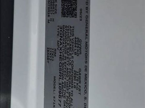 Used 2024 Chevrolet Equinox LS FWD image 23