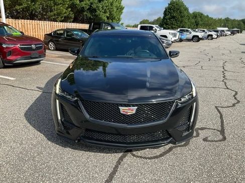Used 2021 Cadillac CT5 V w/ Premium Package RWD image 2