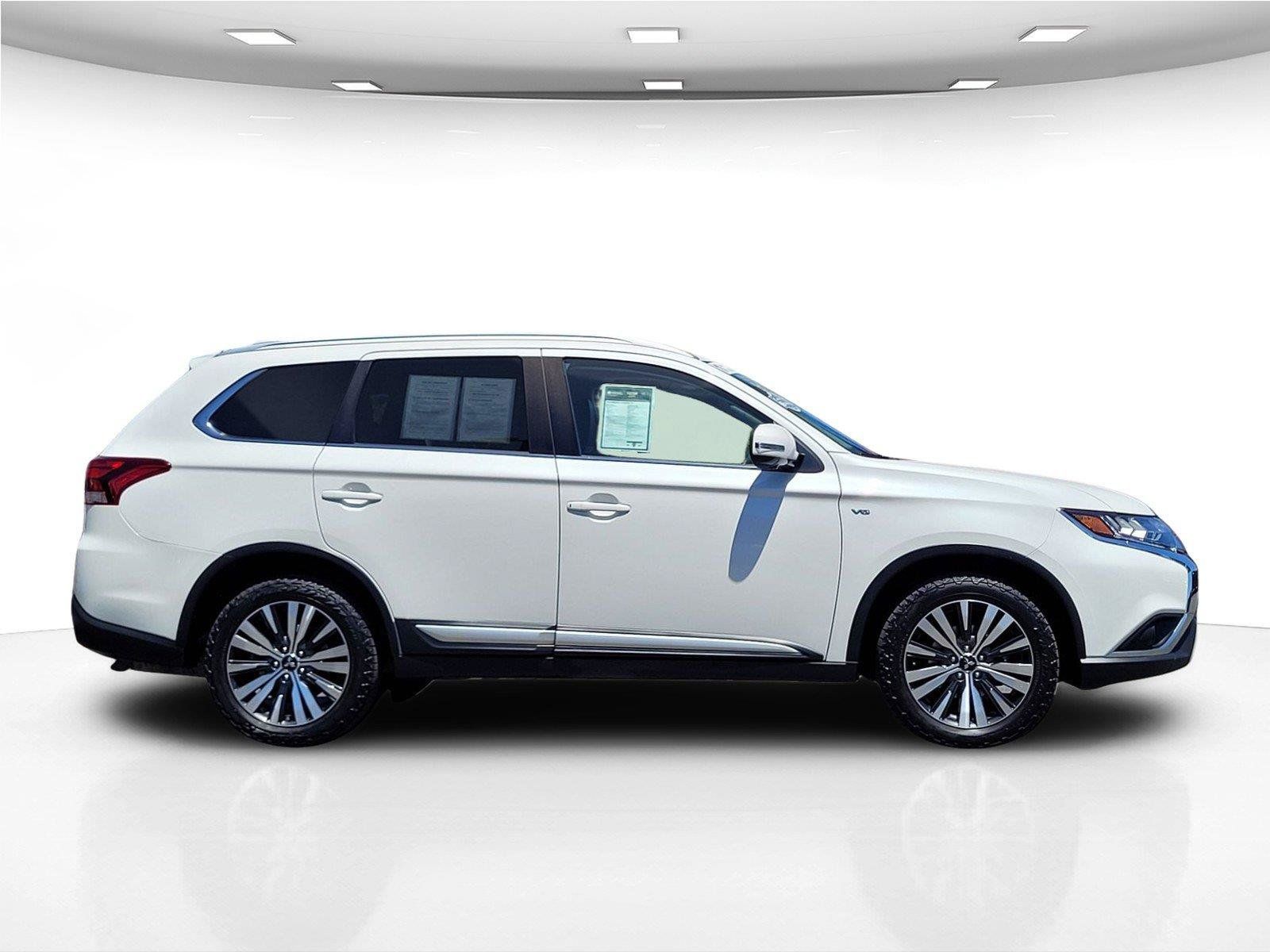 Used 2019 Mitsubishi Outlander GT AWD/4WD image 5