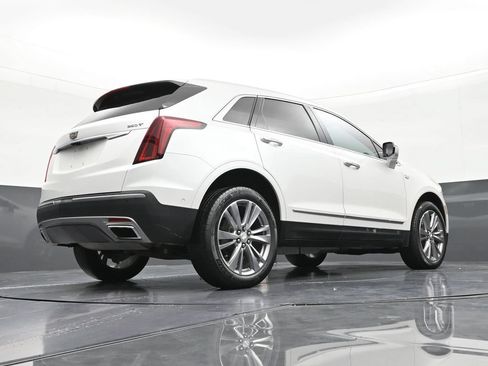 Certified 2023 Cadillac XT5 Premium Luxury w/ Technology Package FWD image 25