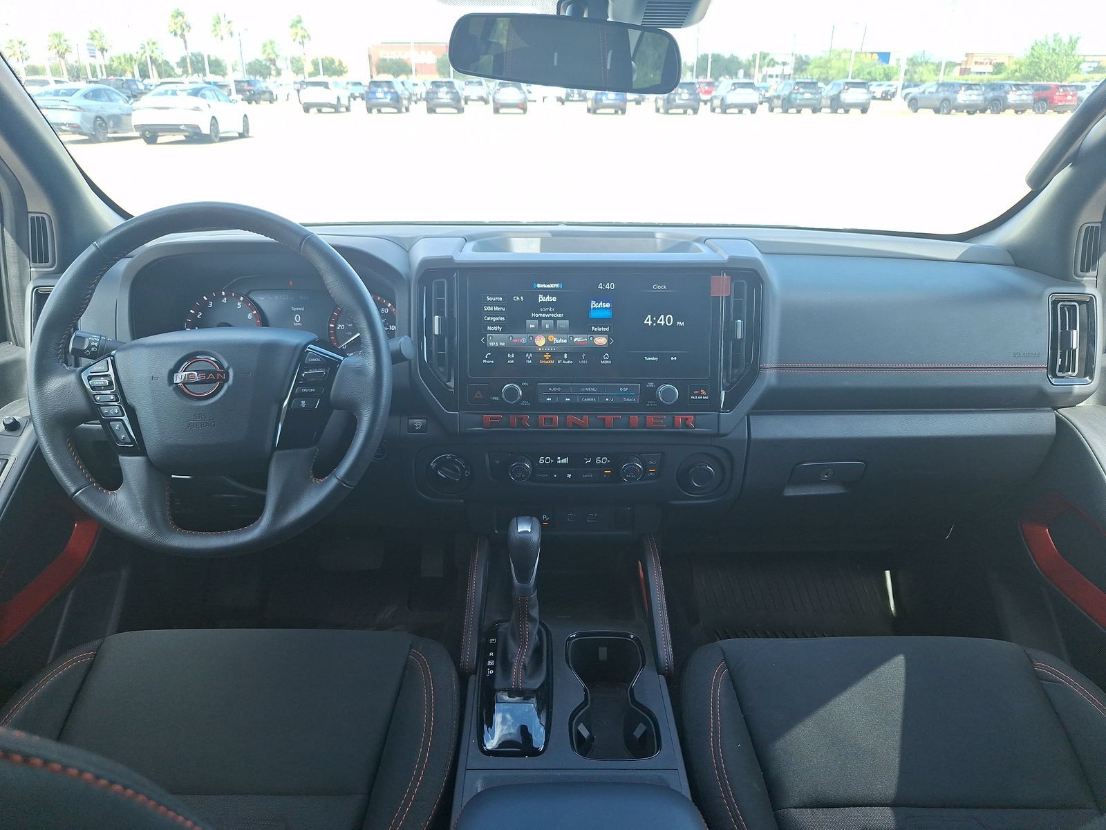 Used 2025 Nissan Frontier PRO-4X AWD/4WD image 12