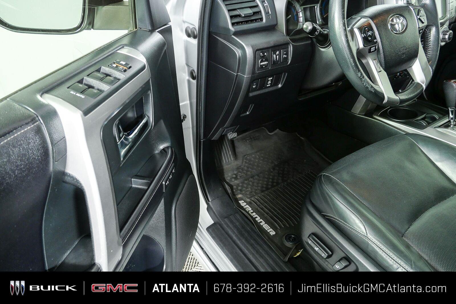 Used 2017 Toyota 4Runner Limited RWD image 8