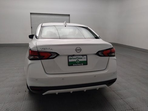 Used 2025 Nissan Versa SV FWD image 6