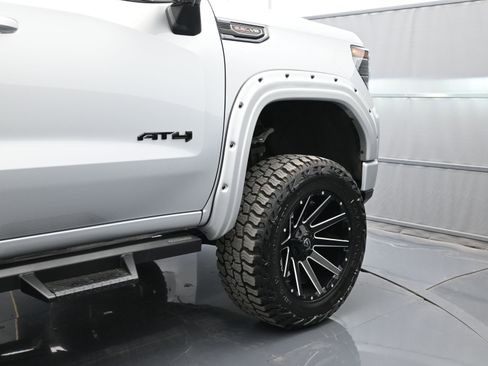 Used 2022 GMC Sierra 1500 AT4 w/ AT4 Premium Package image 49