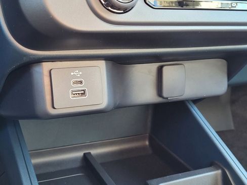 New 2026 Ford Maverick XL image 31