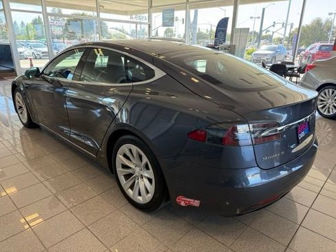 Used 2017 Tesla Model S 90D AWD/4WD image 5