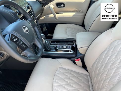 Certified 2022 Nissan Armada Platinum w/ Captain's Chairs Package AWD/4WD image 17