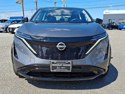 Certified 2023 Nissan Ariya FWD image 2