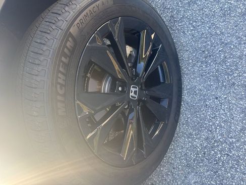 Used 2025 Honda CR-V Sport Touring image 7